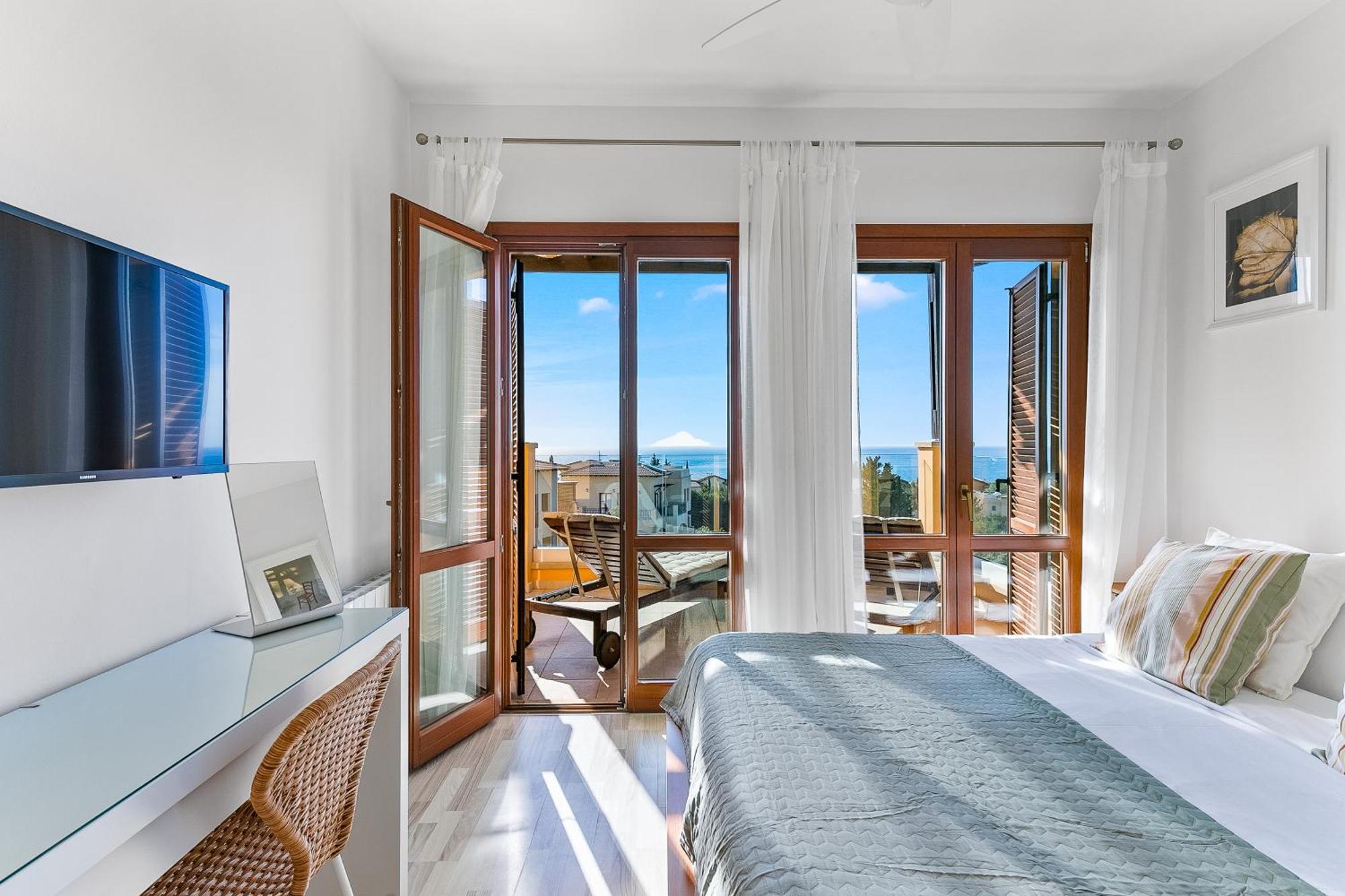 2 Bedroom Apartment Thalassa With Sea And Sunset Views, Aphrodite Hills Resort Kouklia Exteriör bild
