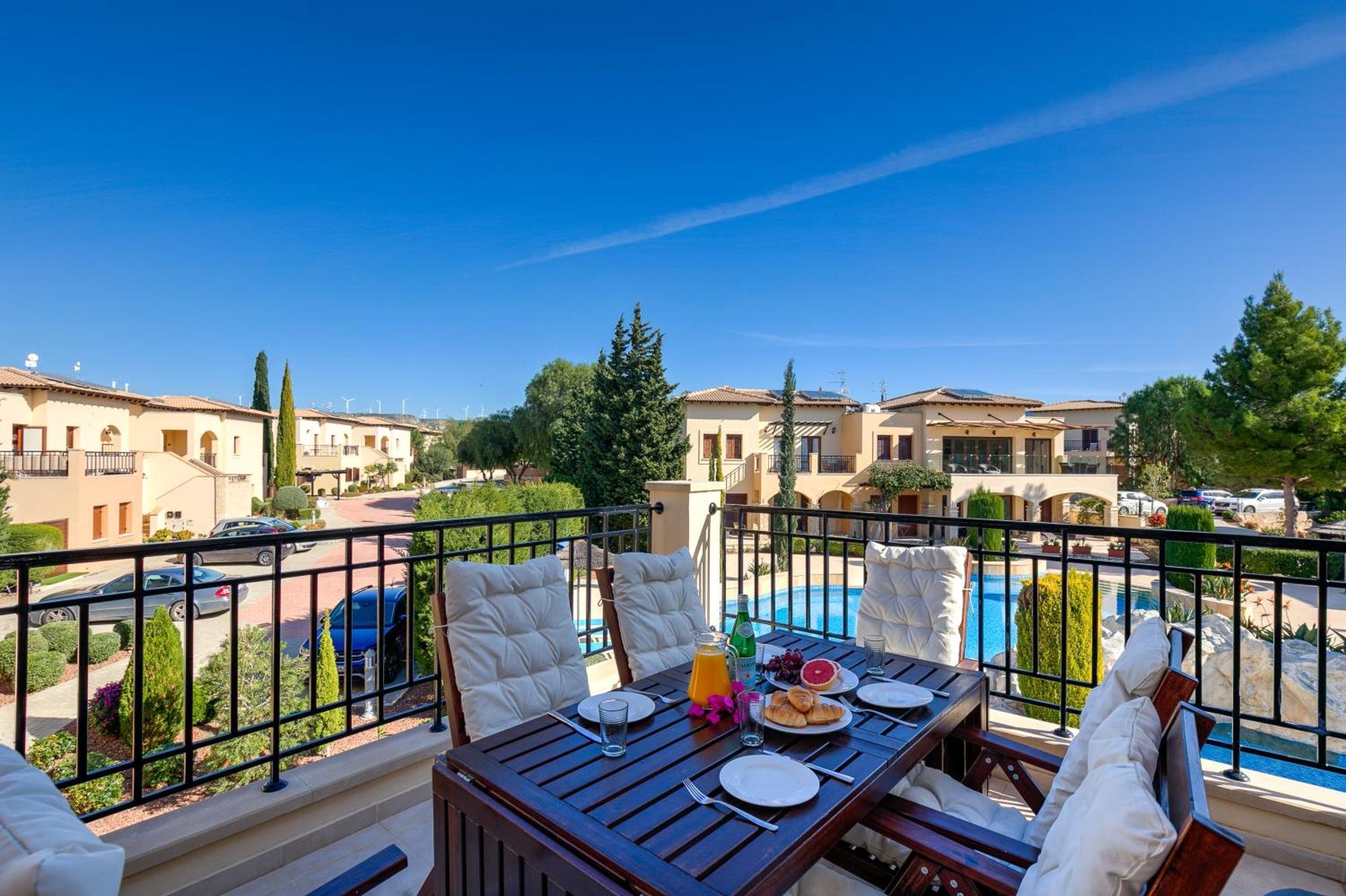 2 Bedroom Apartment Thalassa With Sea And Sunset Views, Aphrodite Hills Resort Kouklia Exteriör bild